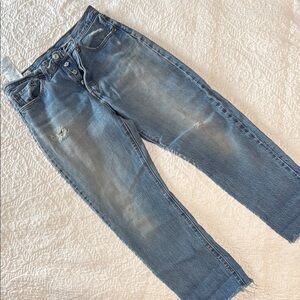 Levi's Women's Light Blue Straight Leg Jeans